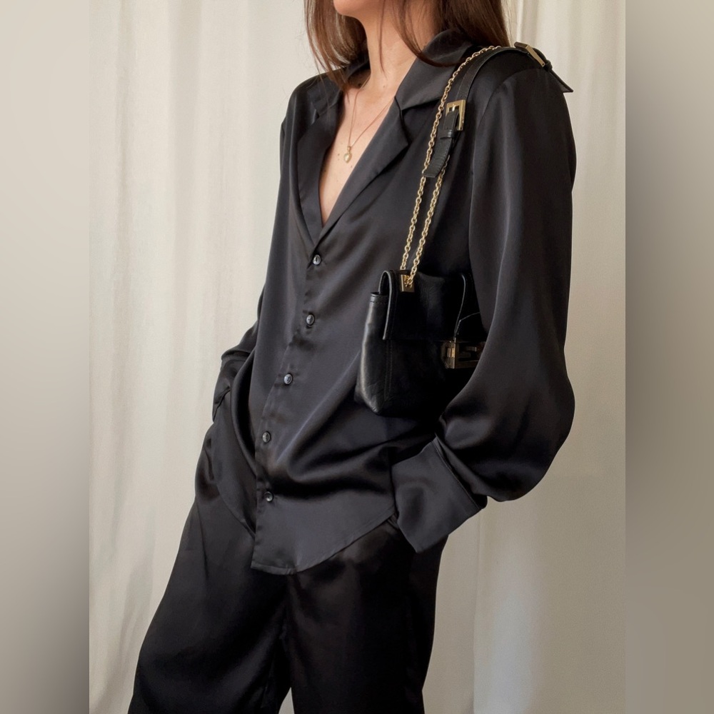 LAST S • ELLE SATIN SET 🆕 — In BLACK - Picture 6 of 13